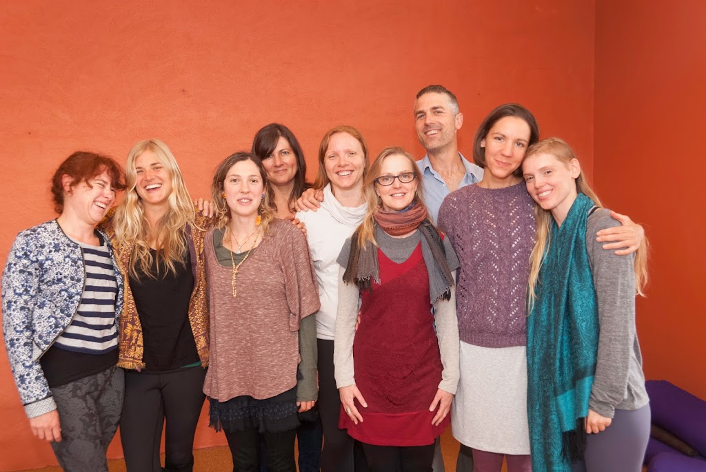 Sacred Seeds Yoga (Bija Yoga) | 7 Beach Rd, Sandy Bay TAS 7005, Australia | Phone: 0401 054 003