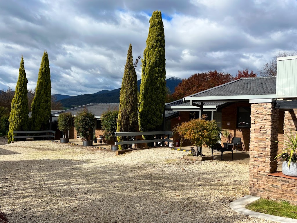 Nu Coat Roof Restoration | 4 Hinchinbrook Court, Thurgoona NSW 2640, Australia | Phone: 0417 539 385