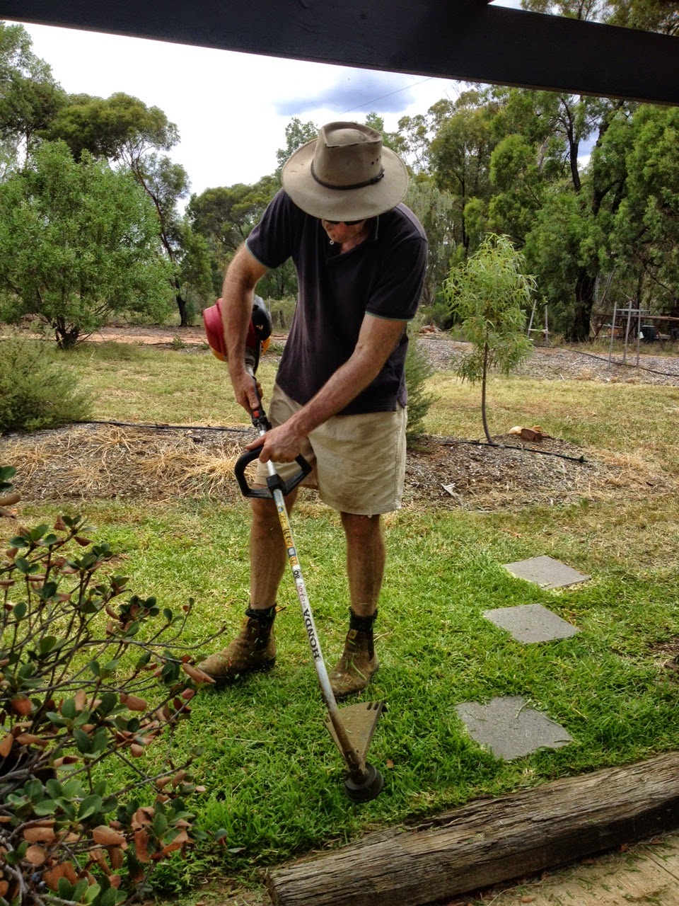 Cameron the Handyman | 6L Curries Rd, Dubbo NSW 2830, Australia | Phone: 0429 879 262