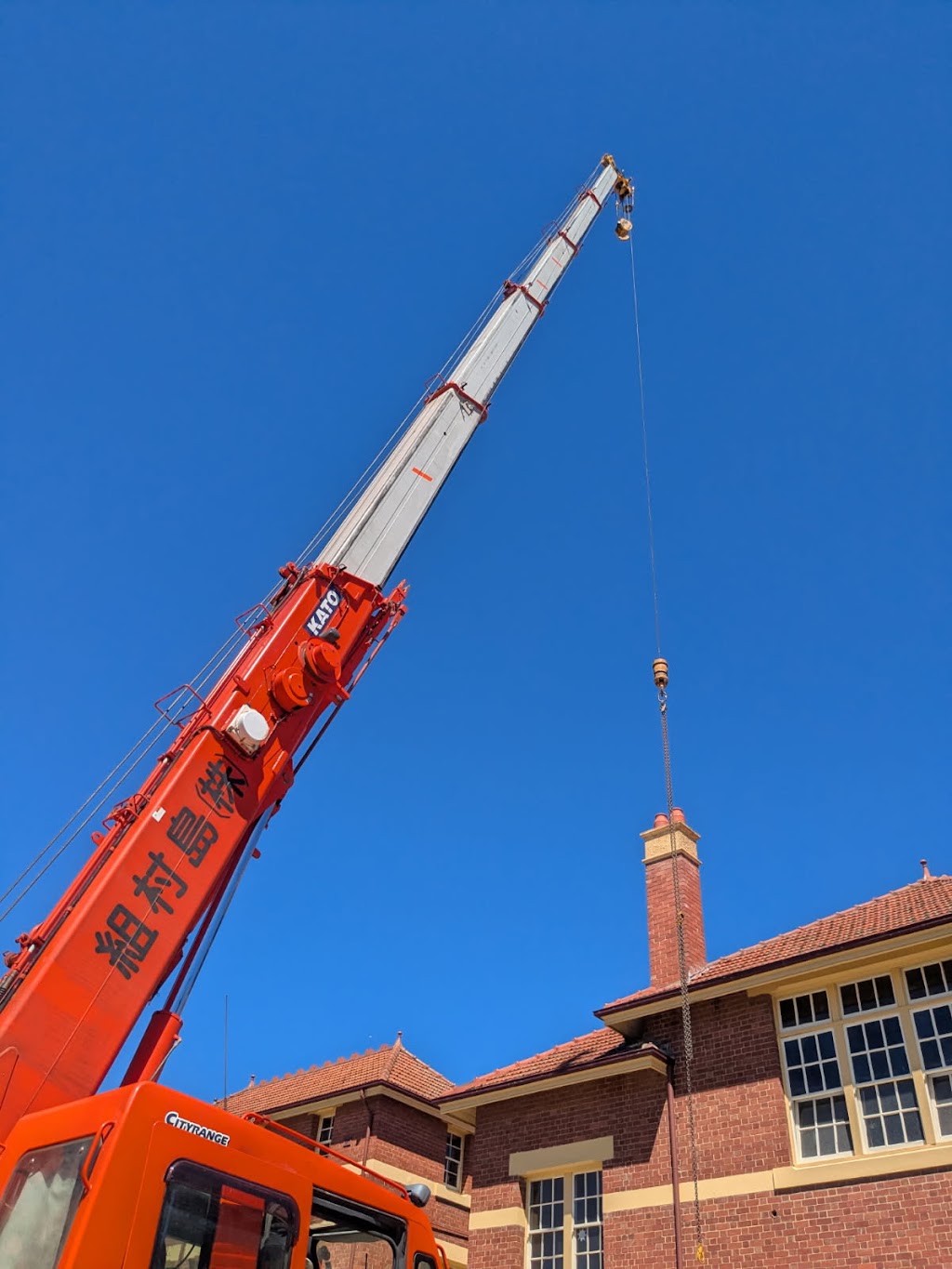 HRG Cranes | 31 Ashley Rd, Yarrambat VIC 3091, Australia | Phone: 0468 309 870