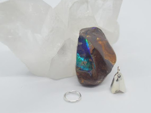 Zeldaz Aussie Gems | 44 Millwell Rd, Maroochydore QLD 4558, Australia | Phone: 0400 014 150