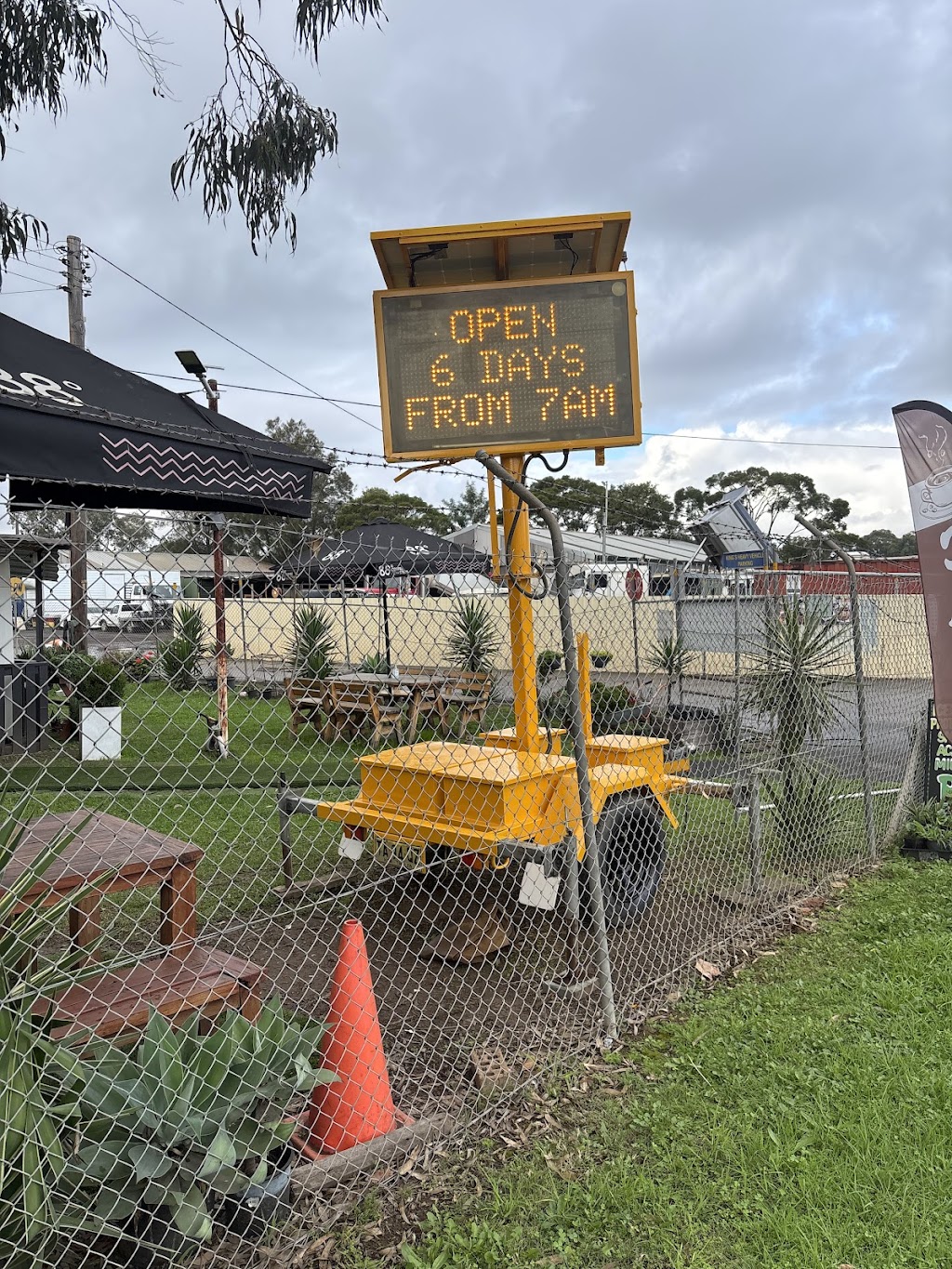 Coffee on sight | 30 Symonds Rd, Dean Park NSW 2761, Australia | Phone: 0425 250 439