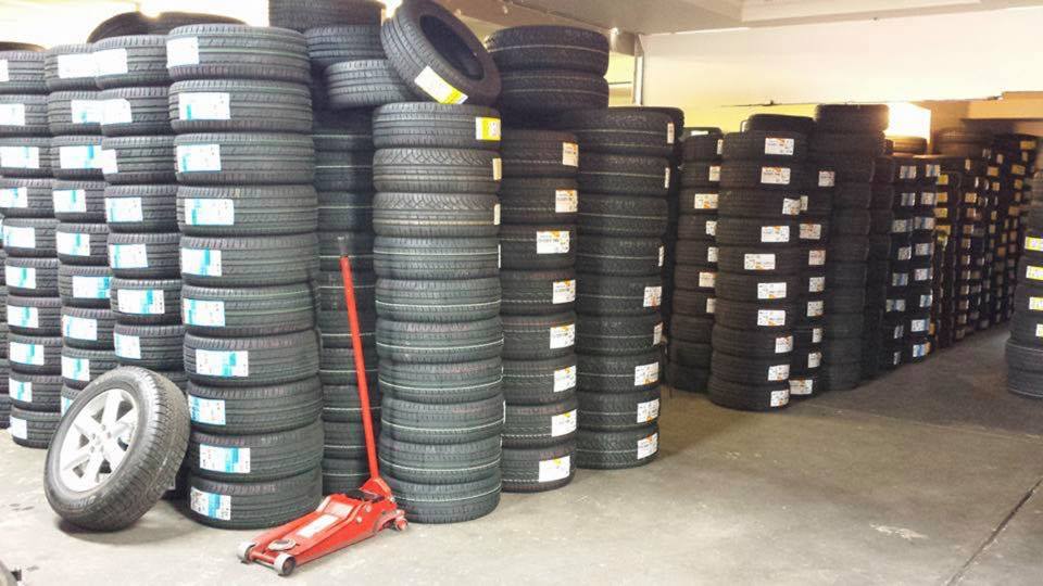 Soroush Tyres | car repair | 212 McIntyre Rd, Sunshine VIC 3020, Australia | 0399951566 OR +61 3 9995 1566