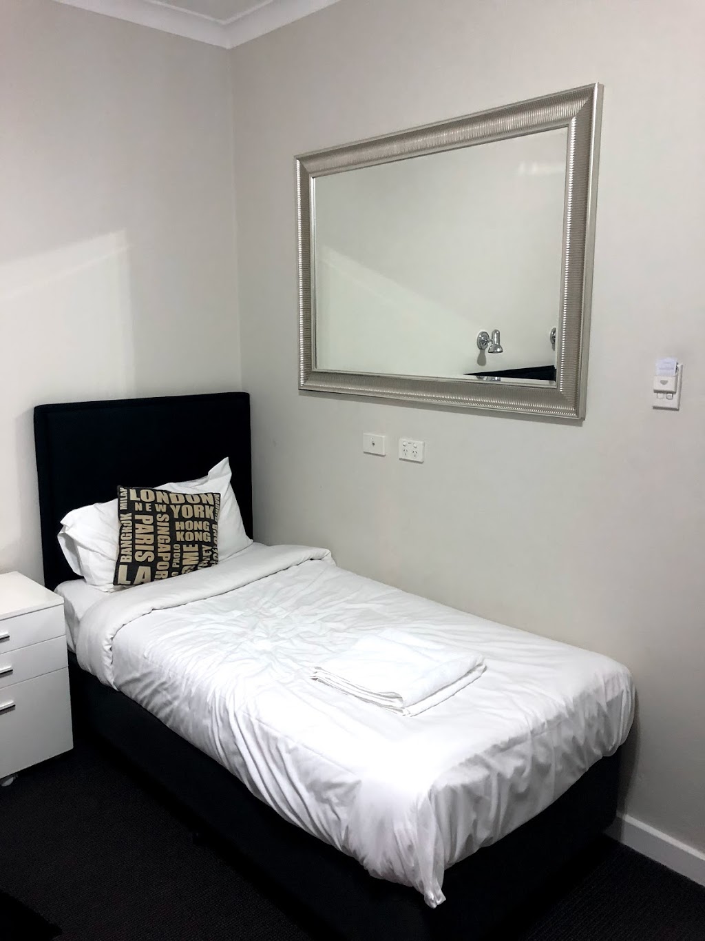 Comfort Hotel Sydney Airport | lodging | 185 Princes Hwy, Arncliffe NSW 2205, Australia | 0295678910 OR +61 2 9567 8910