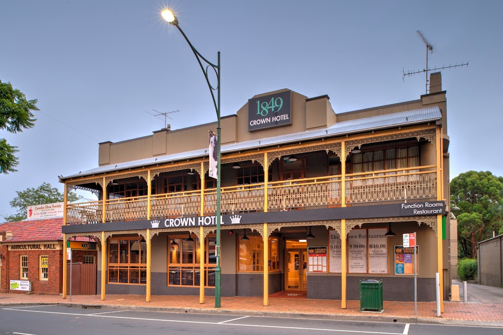The Crown Hotel Motel | lodging | 187 Argyle St, Camden NSW 2570, Australia | 0246552200 OR +61 2 4655 2200