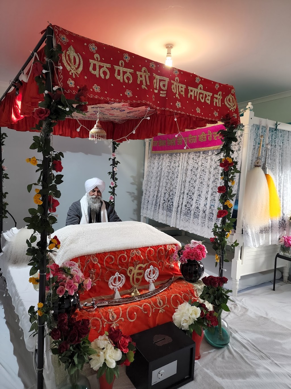 Albury Sikh Gurudwara | 468 Breen St, Lavington NSW 2641, Australia | Phone: 0402 899 113