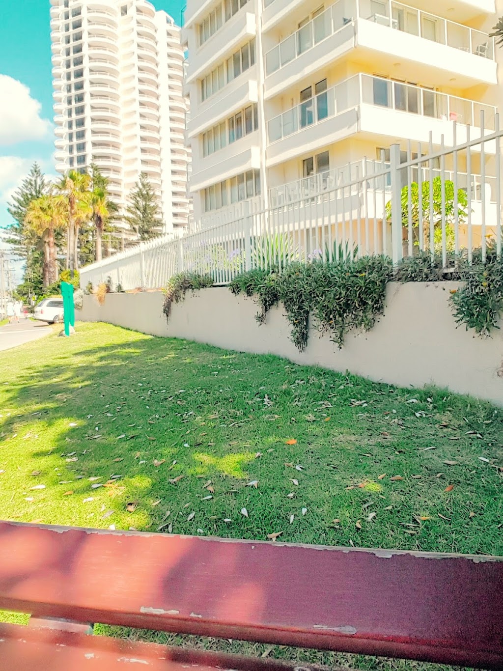 Beachfront Viscount | lodging | 1-3 First Ave, Surfers Paradise QLD 4217, Australia | 0755387222 OR +61 7 5538 7222