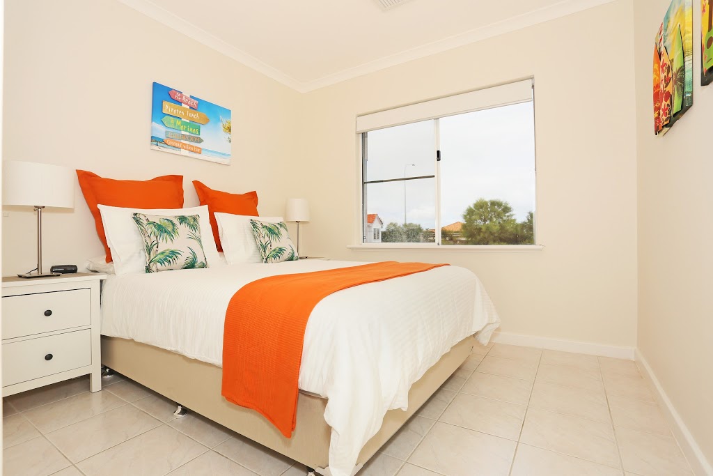 Mandurah Holiday Rentals | real estate agency | 4 Scott St, Mandurah WA 6210, Australia | 0429996389 OR +61 429 996 389