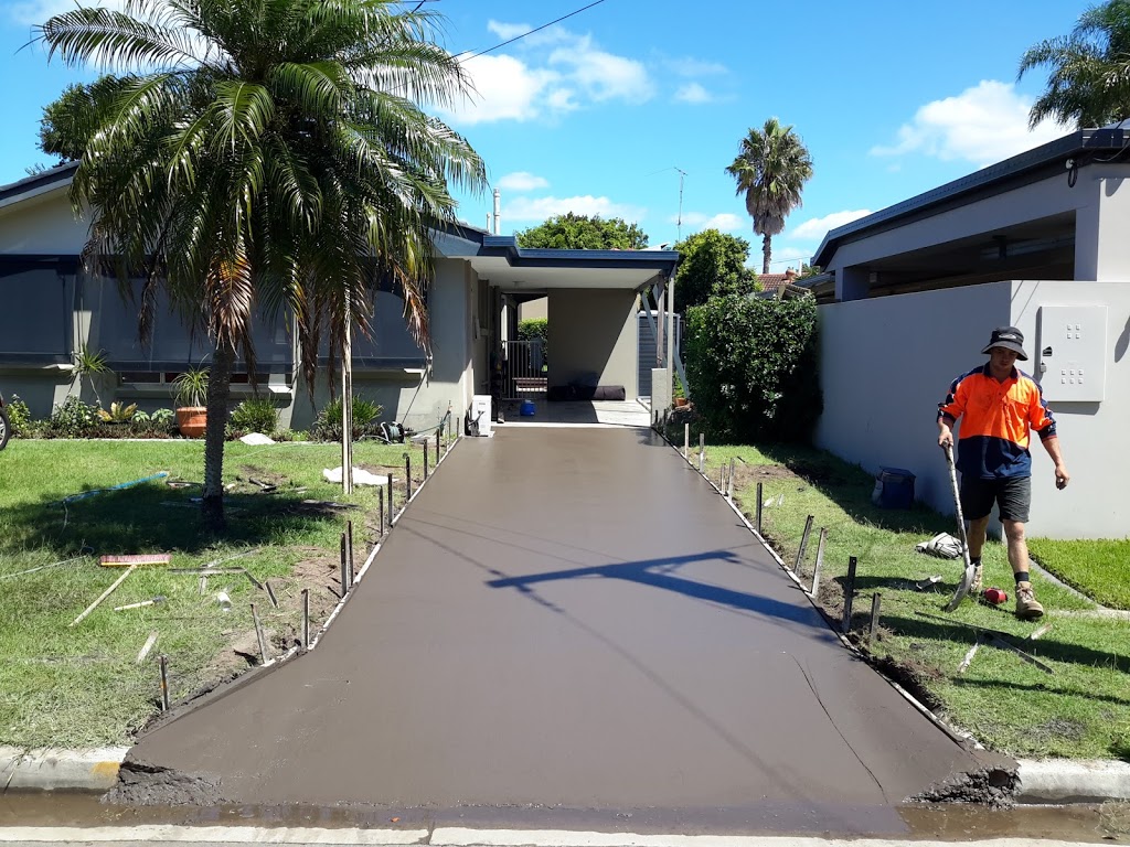 JEM Excavations & Maintenance PTY LTD | 94 Gardenia Dr, Bonogin QLD 4213, Australia | Phone: 0404 343 131