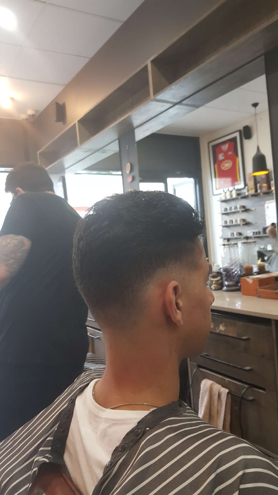 T & T’s Barber (Mermaid Waters) | Q Super Centre Shop B10a Bermuda &, Markeri St, Mermaid Waters QLD 4128, Australia | Phone: (07) 5572 4755