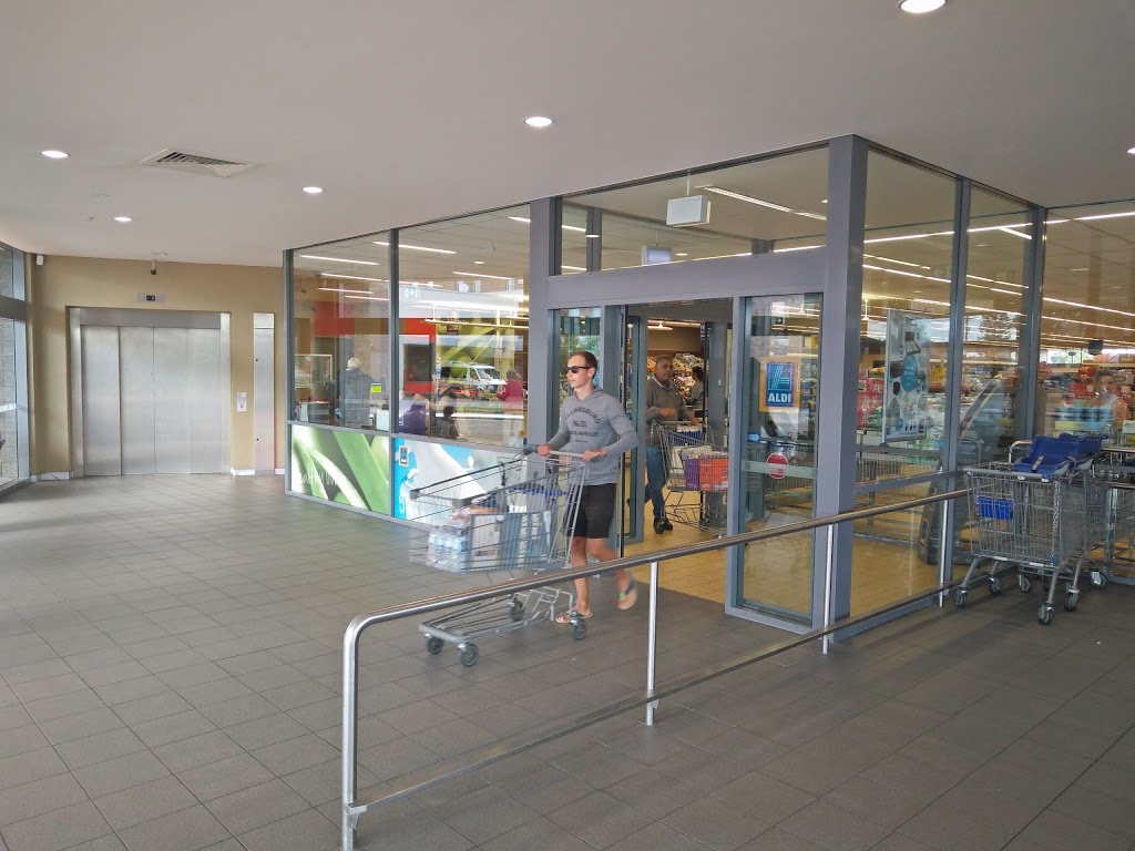 ALDI Taree | supermarket | Commerce St &, High St, Taree NSW 2430, Australia | 132534 OR +61 132534