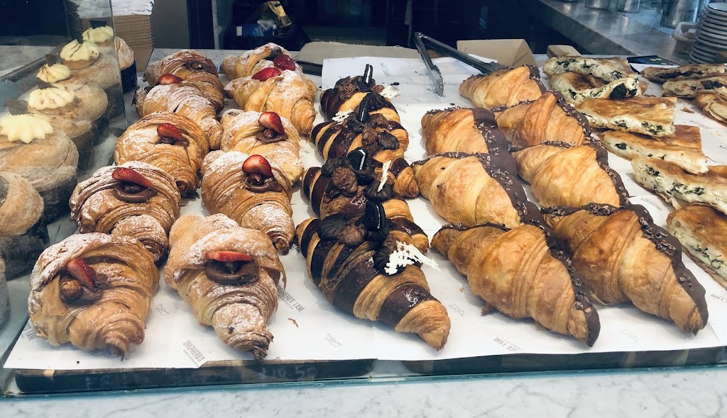 Shepherds Lane Cafe & Dessert Bar | 20 Shepherd St, Liverpool NSW 2170, Australia | Phone: (02) 8742 4033