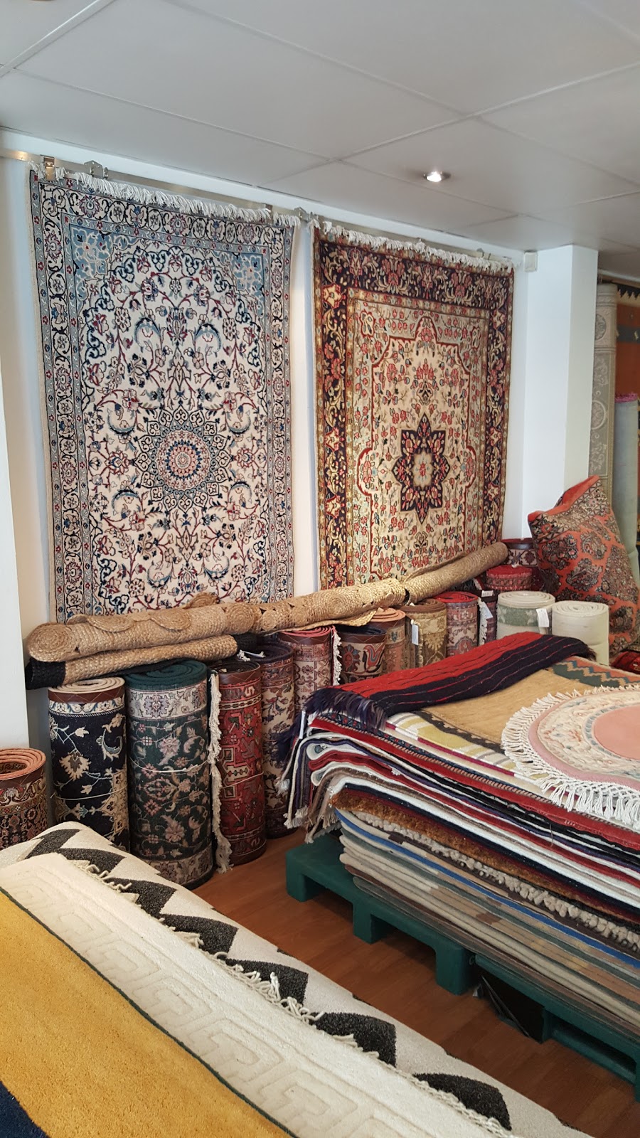 Hamed Rugs & Rug Repairs, Cleaning & Restoration | 344 Rocky Point Rd, Ramsgate NSW 2217, Australia | Phone: (02) 9583 9781