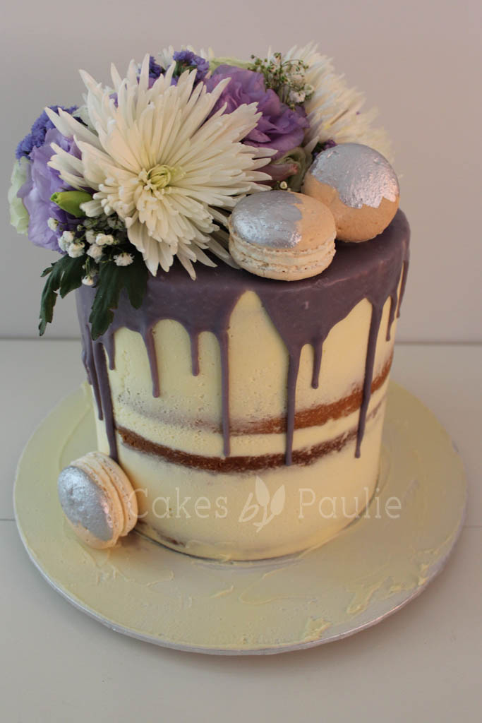 Cakes By Paulie | bakery | 46 Capella Drive, Redland Bay QLD 4165, Australia | 0419782932 OR +61 419 782 932
