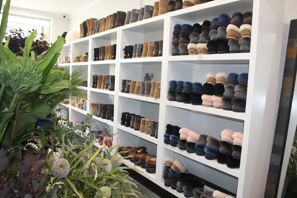 Mornington Peninsula UGGS n more | 42 Mount Eliza Way, Mount Eliza VIC 3930, Australia | Phone: (03) 8900 8965