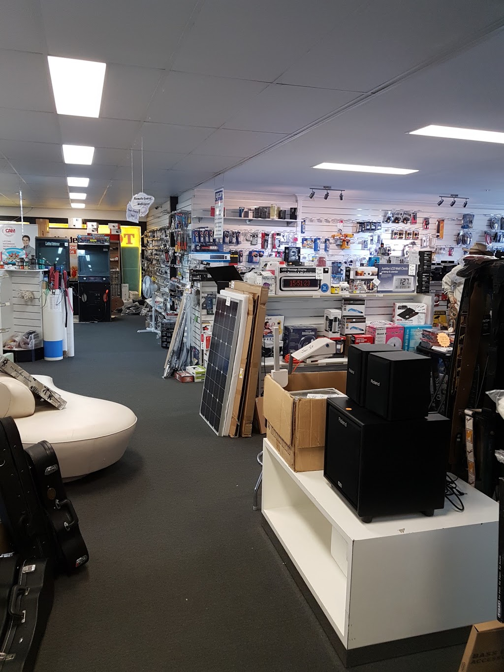 Top Beat Entertainment & Hire | electronics store | 119 High St, Stanthorpe QLD 4380, Australia | 0746810681 OR +61 7 4681 0681