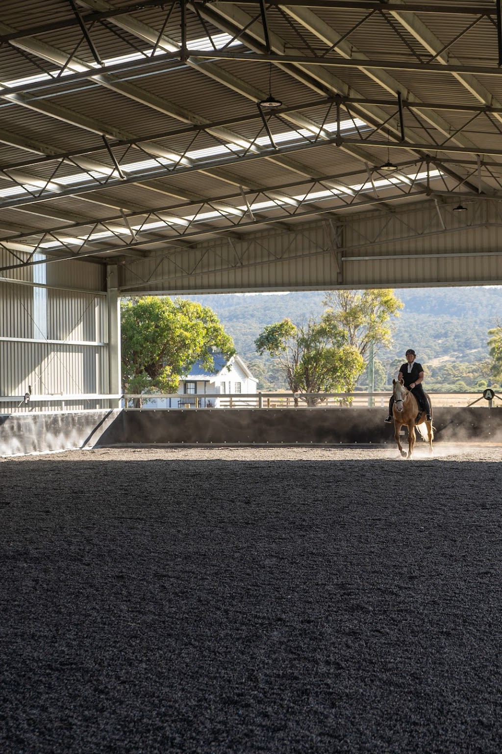Brook Cottage Farm Stay and Equestrian | lodging | 494 Old Coach Rd, Cranbrook TAS 7190, Australia | 0400692208 OR +61 400 692 208