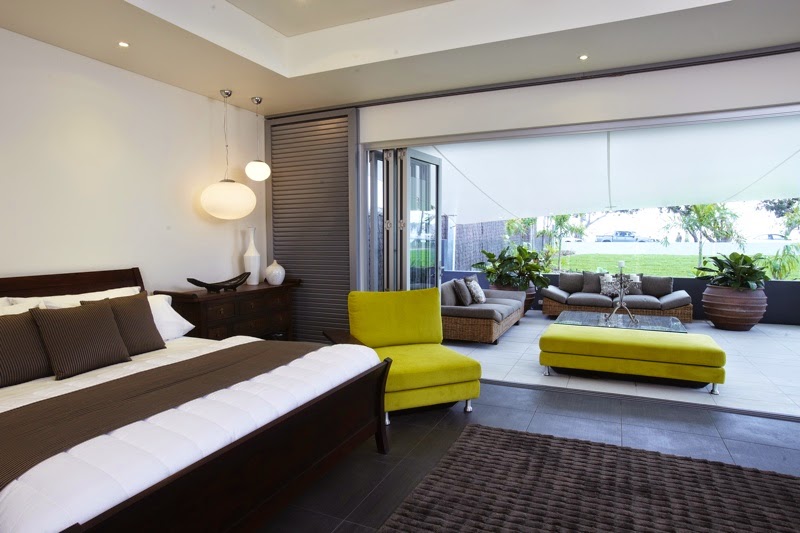 Essence Beachfront Retreat | 18 Pacific Dr, Horseshoe Bay QLD 4819, Australia | Phone: (07) 4778 5955