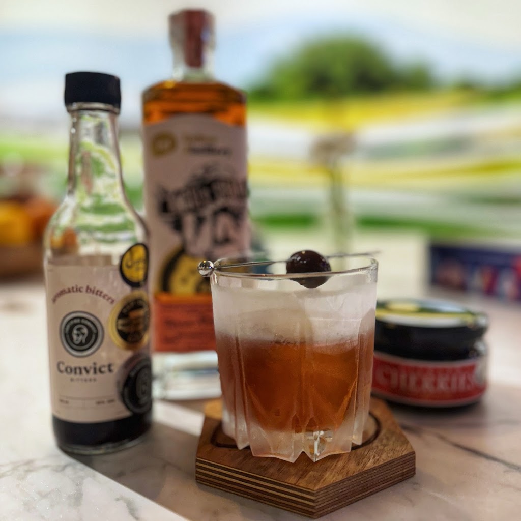 Imbue Distillery Door | Unit 2/12 Candlebark Ct, Research VIC 3095, Australia | Phone: 0432 154 827