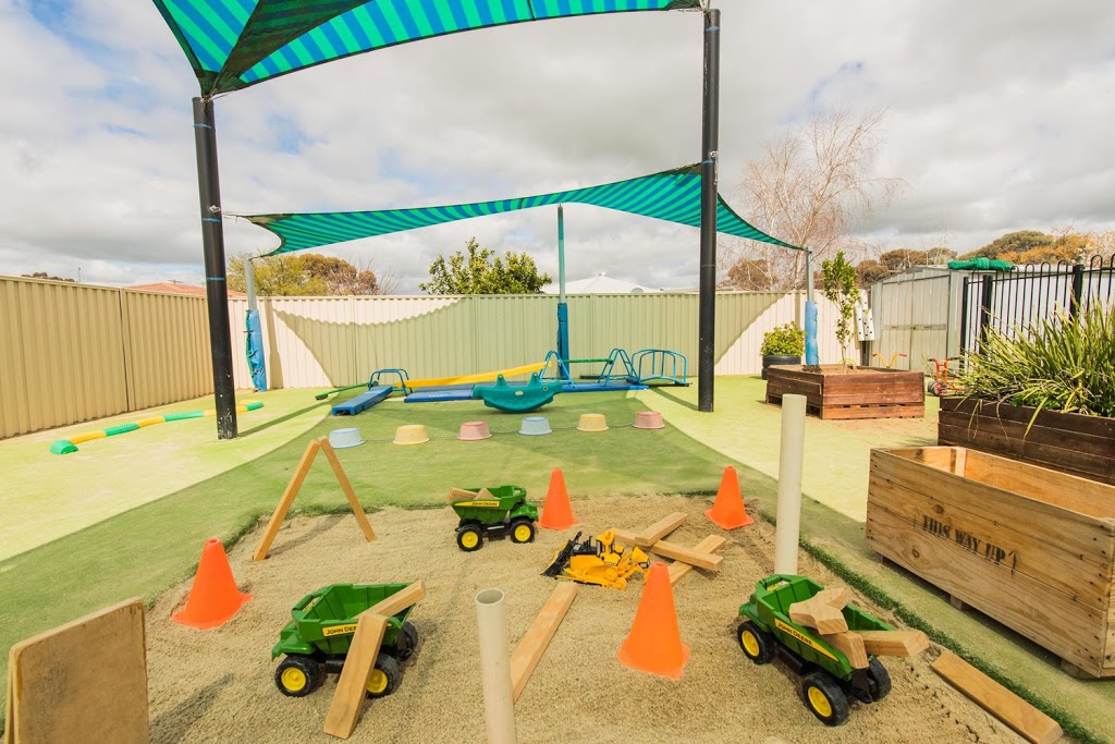 Goodstart Early Learning Numurkah | 131/133 Saxton St, Numurkah VIC 3636, Australia | Phone: 1800 222 543