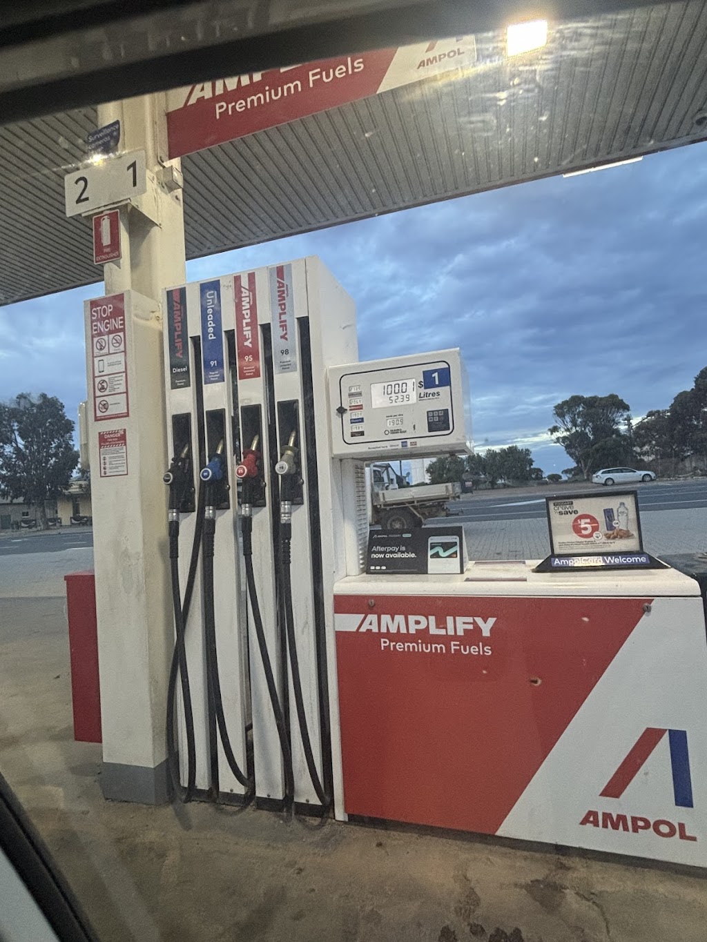 Ampol Foodary Penong | Eyre Hwy, Penong SA 5690, Australia | Phone: (08) 8625 1012