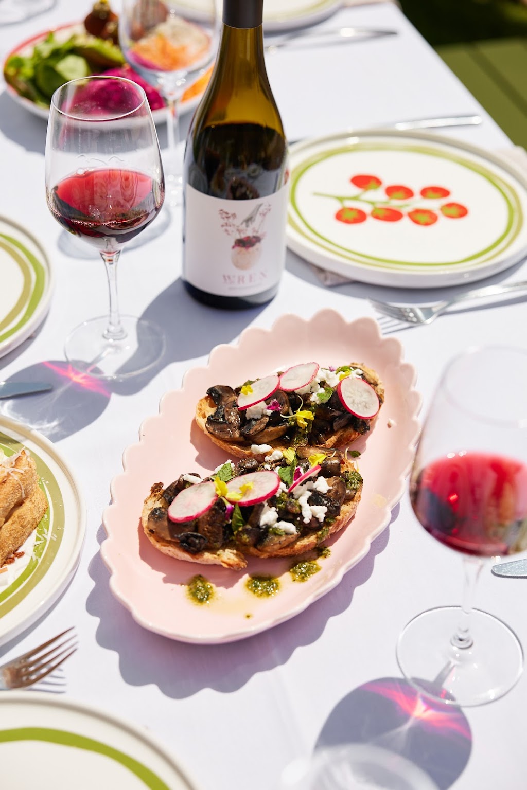 Donovans Link Eatery & Grounds | 631 Hogbin Dr, Toormina NSW 2452, Australia | Phone: 0435 653 588