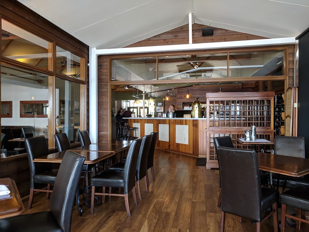 The Boatshed Restaurant | 1L Coode St, South Perth WA 6151, Australia | Phone: (08) 9474 1314