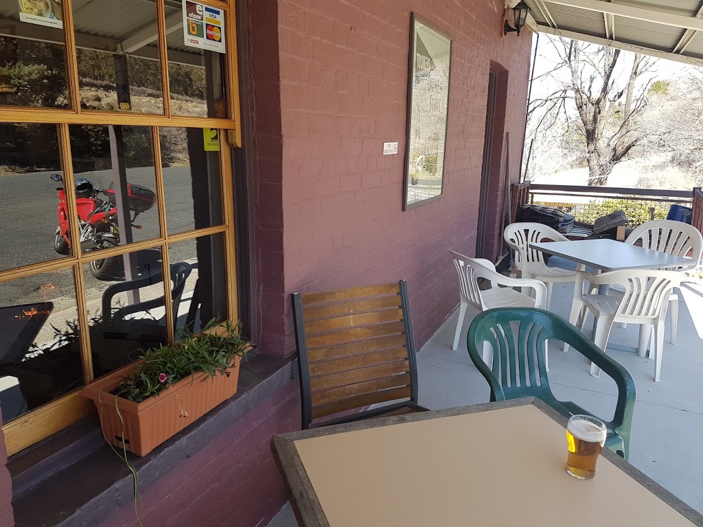 Walcha Road Hotel | 1539 Wollun Rd, Walcha Road NSW 2354, Australia | Phone: (02) 6777 5829