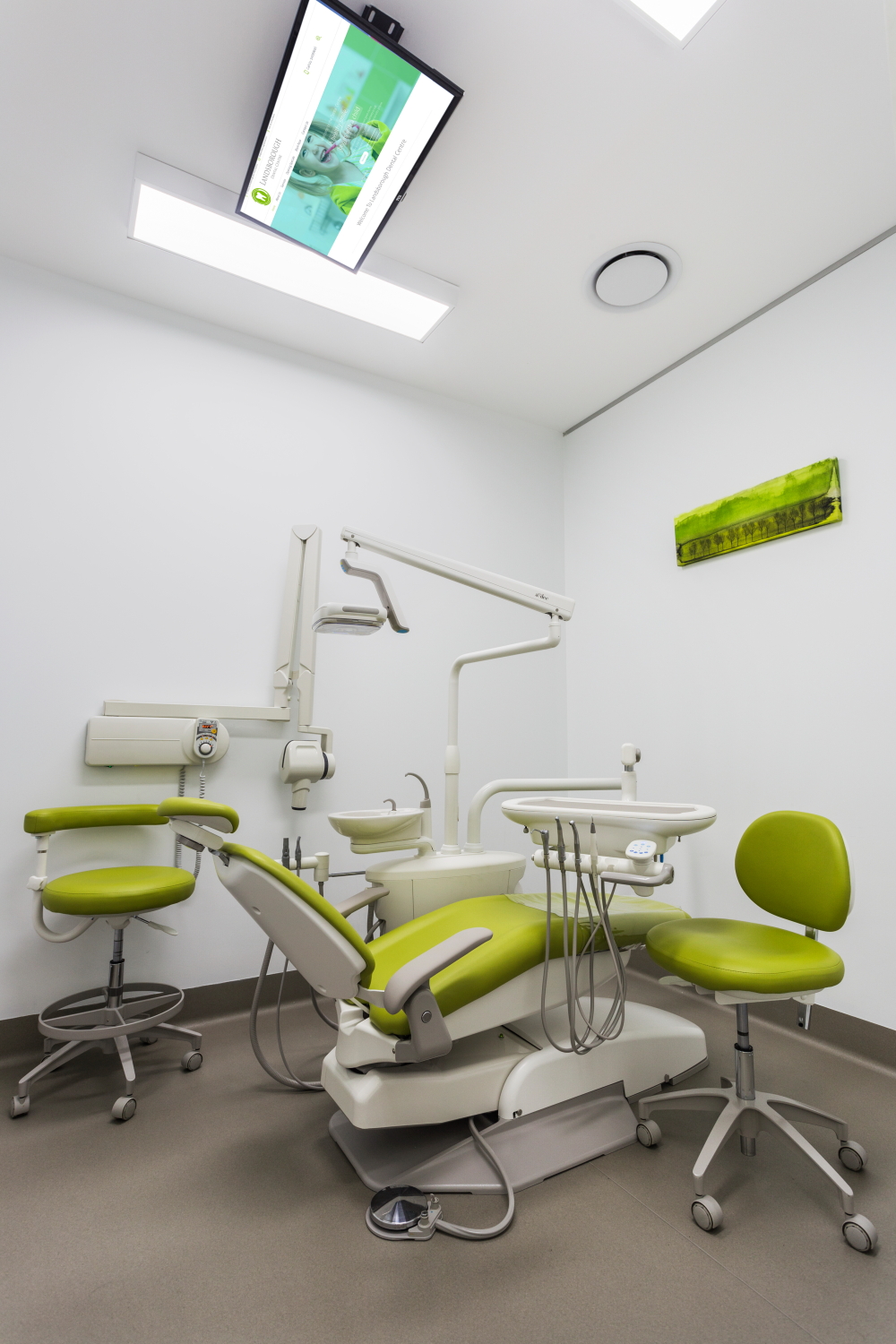 Landsborough Dental Centre | dentist | 7/1 Maleny St, Landsborough QLD 4550, Australia | 0754399665 OR +61 7 5439 9665