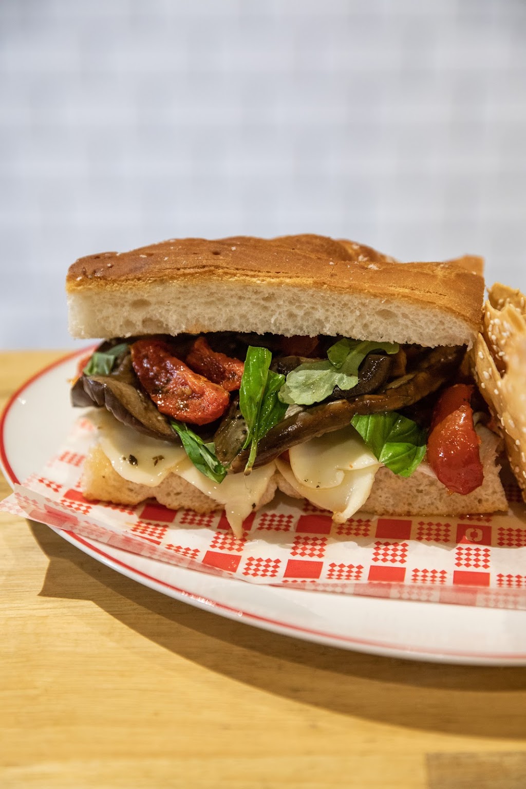 Ben Ean Patisserie and Deli | 119 McDonalds Rd, Pokolbin NSW 2320, Australia | Phone: (02) 4993 3700