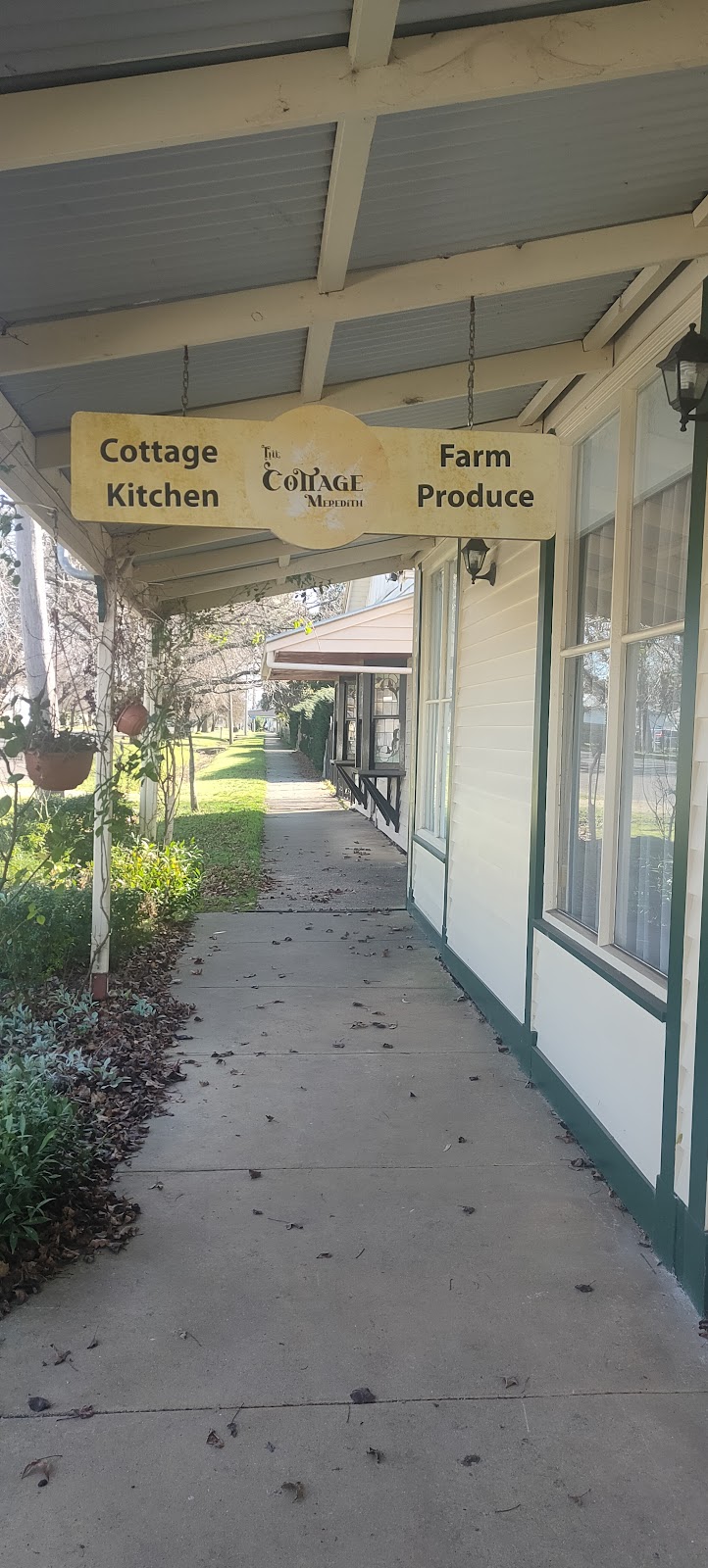 The Cottage Meredith | 30 Staughton St, Meredith VIC 3333, Australia | Phone: (03) 5809 6857