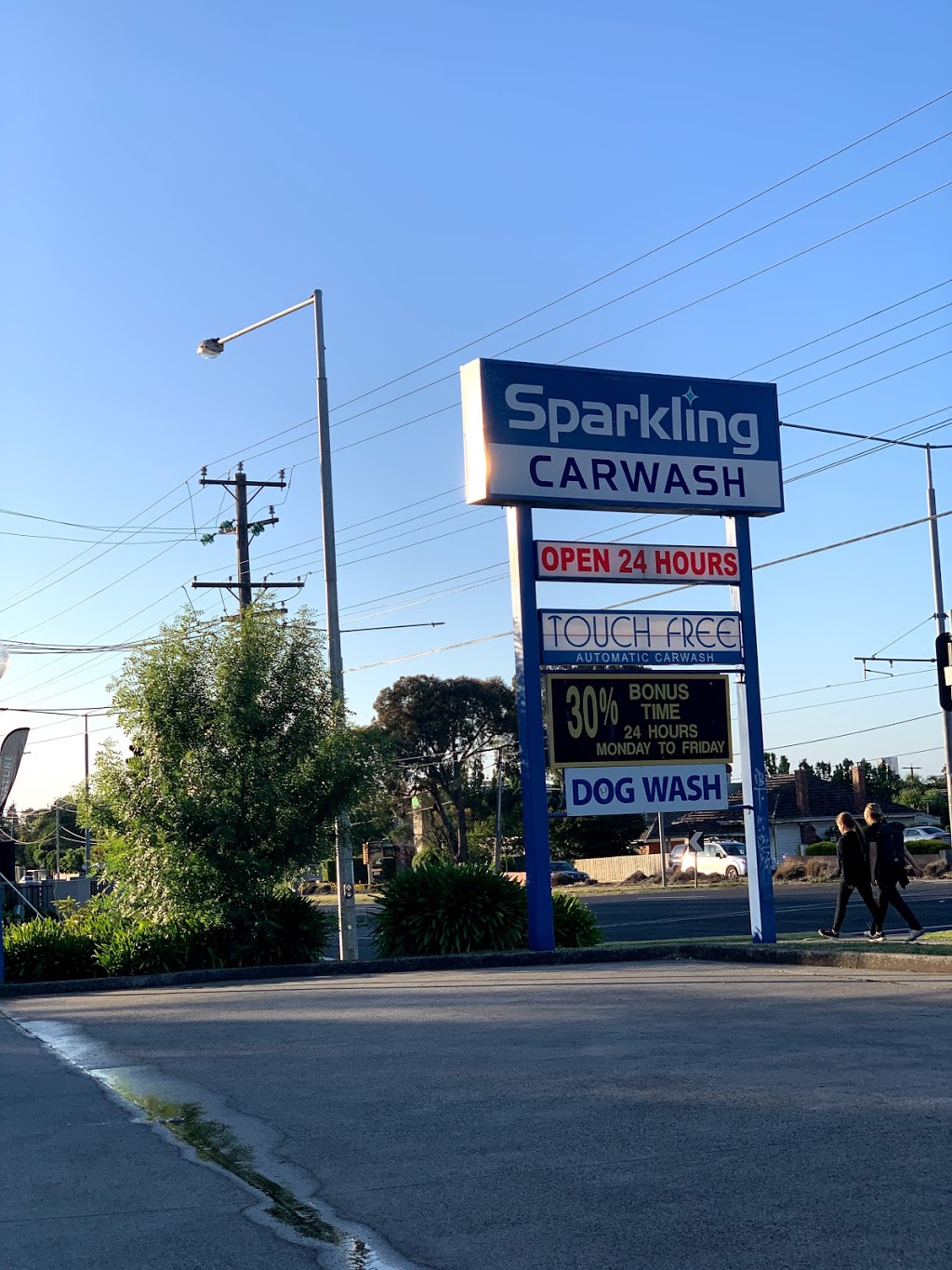 Sparkling Carwash | 1 Sevenoaks Rd, Burwood East VIC 3151, Australia