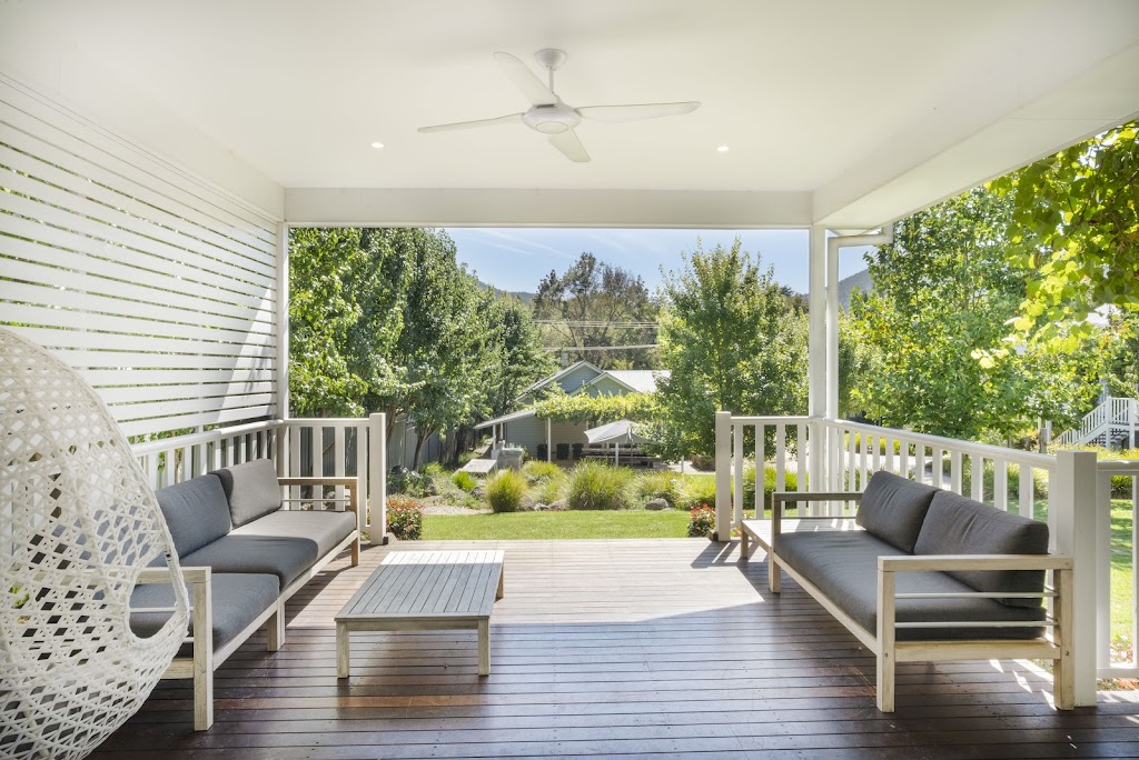 Bright Boutique Accommodation | 125 Gavan St, Bright VIC 3741, Australia | Phone: 0488 554 888