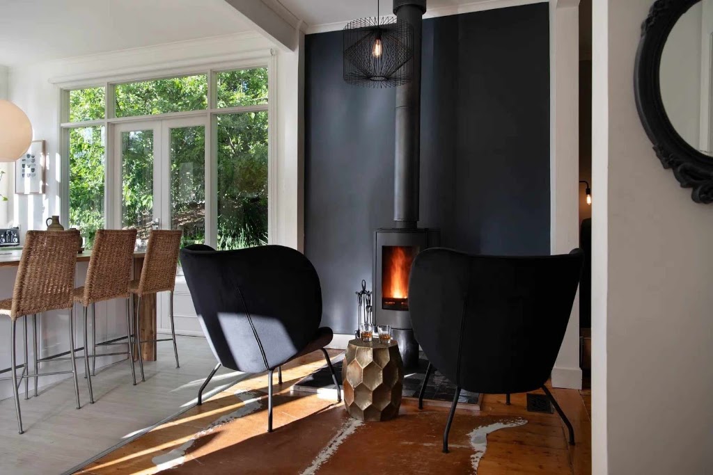 Karlens Retreat | 8 Hepburn Rd, Daylesford VIC 3460, Australia | Phone: 0421 084 443