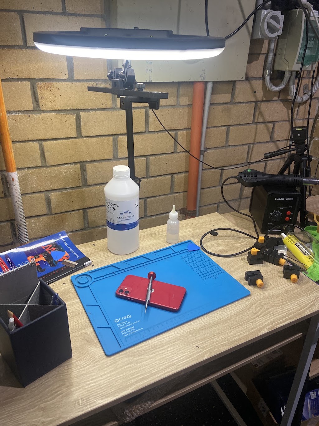 PJS Phone Repair | 4 Kentia Ct, Elanora QLD 4221, Australia | Phone: 0489 218 955