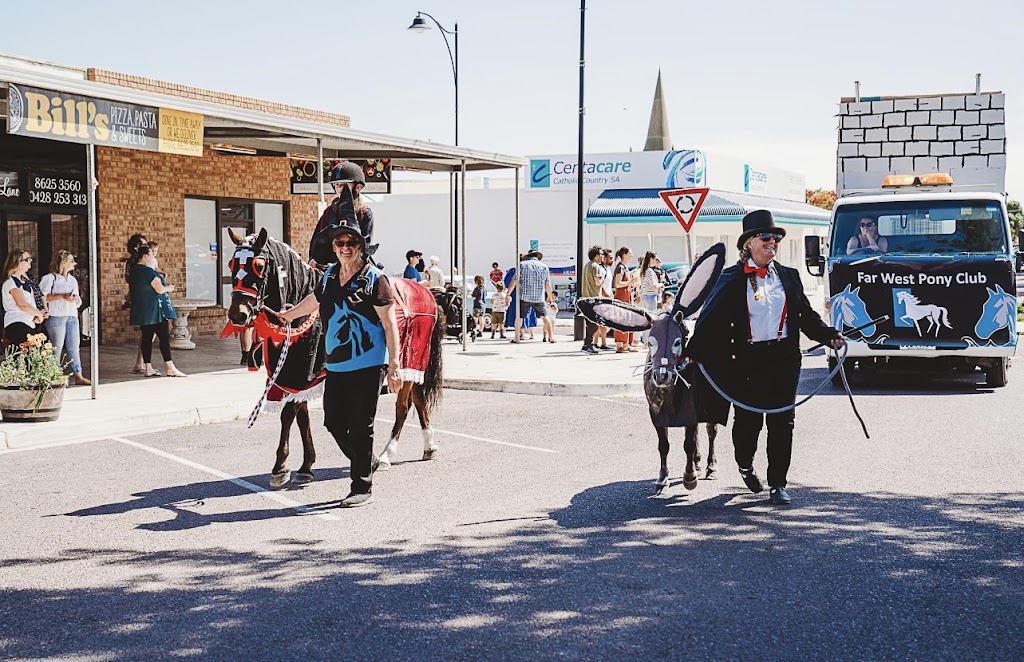 Far West Pony Club Inc | 247 Decres Bay Rd, Ceduna SA 5690, Australia | Phone: 0448 394 307