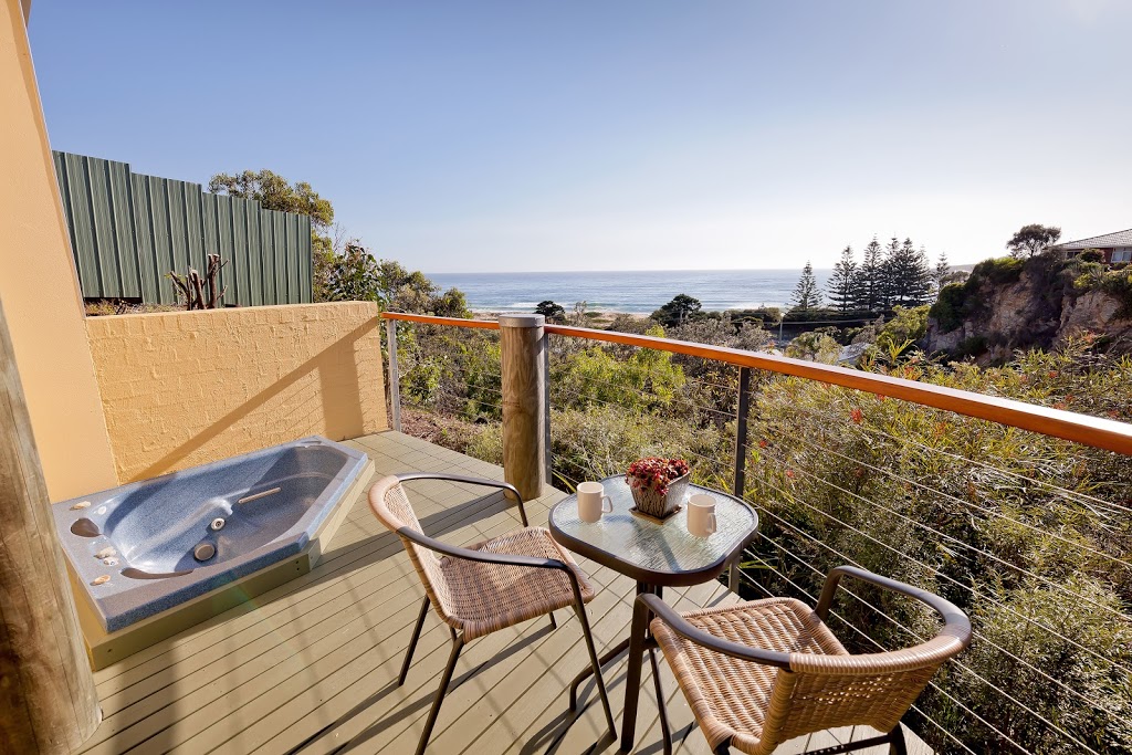 Tathra Beach House | 57 Andy Poole Dr, Tathra NSW 2550, Australia | Phone: (02) 6499 9900