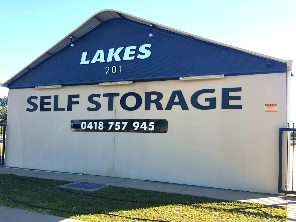 Lakes Self Storage | storage | 207 Ingham Rd, West End QLD 4810, Australia | 0747722410 OR +61 7 4772 2410