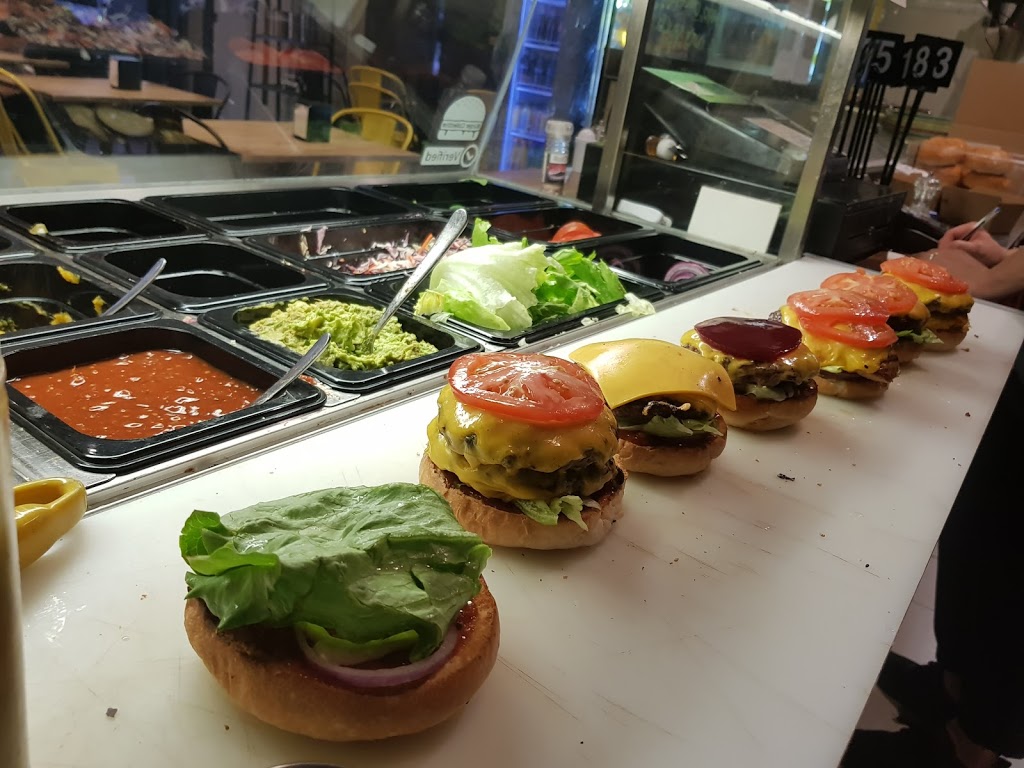 Mums Burger Kitchen | restaurant | Boronia Village, 5/159 Boronia Rd, Boronia VIC 3155, Australia | 0397613363 OR +61 3 9761 3363