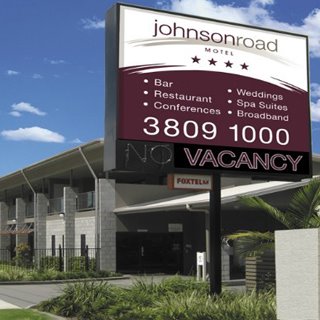 Johnson Road Motel | lodging | 116-120 Johnson Rd, Hillcrest QLD 4118, Australia | 0738091000 OR +61 7 3809 1000