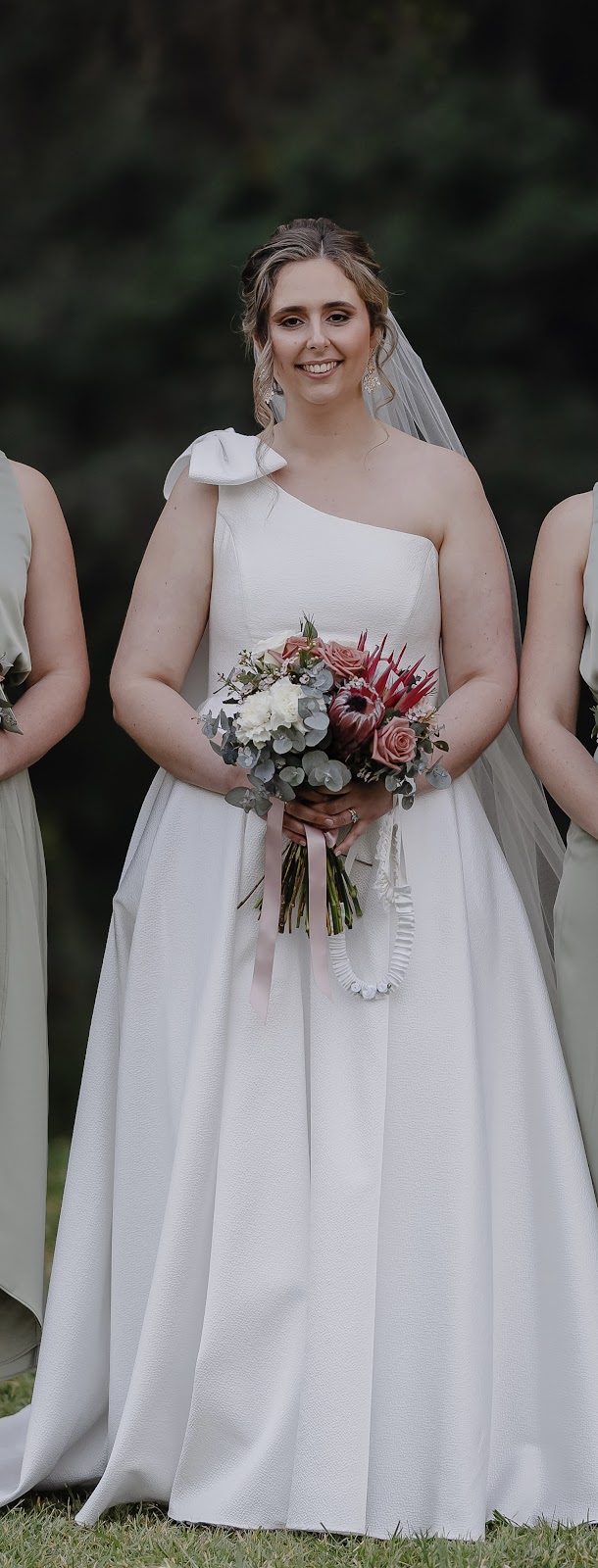 The Bridehouse Bulimba | Shop 4/37 Oxford St, Bulimba QLD 4171, Australia | Phone: (07) 2145 9087