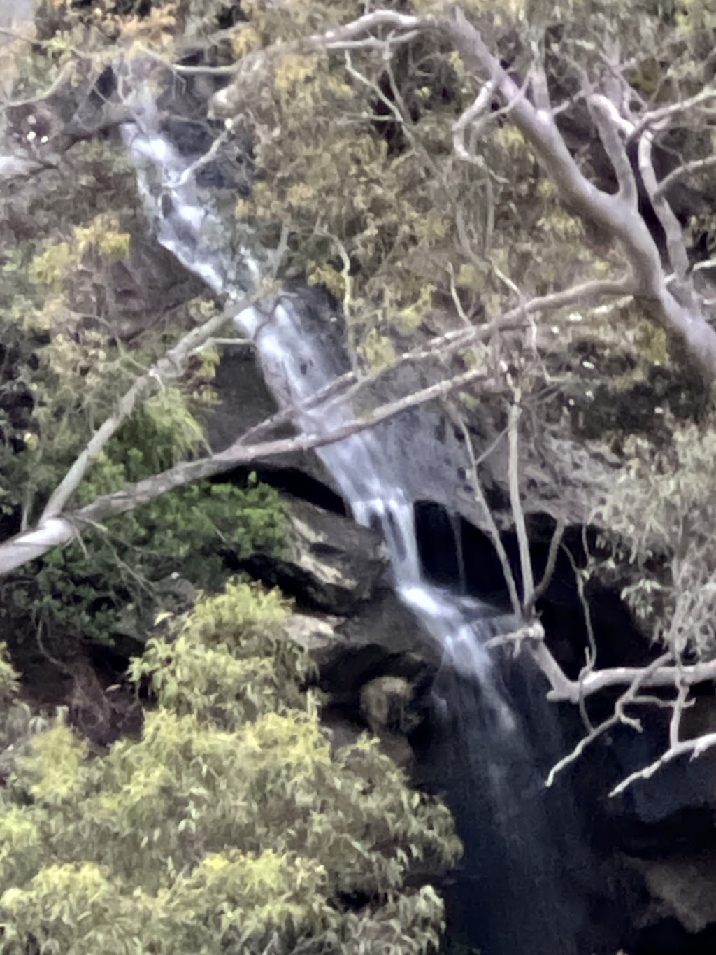 Eagle’s Gorge Waterfall | 195 Theresa View Rd, Theresa Park NSW 2570, Australia | Phone: 1300 011 300