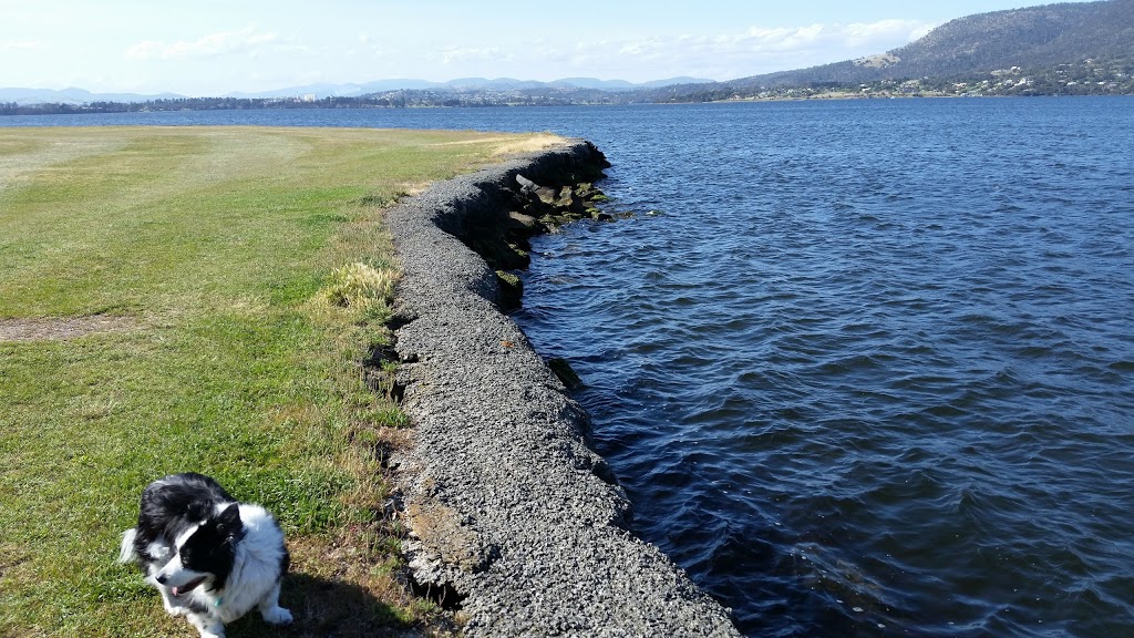 Montrose Foreshore Community Park | park | Brooker Hwy, Glenorchy TAS 7010, Australia