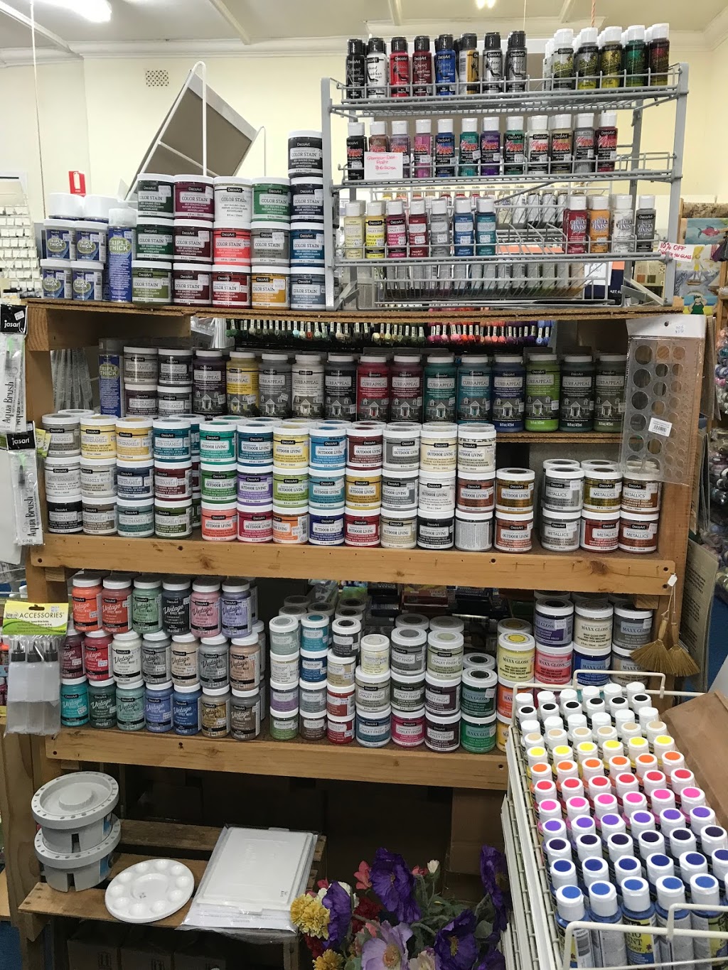 Wildwood Art & Crafts | home goods store | 75 Onkaparinga Valley Rd, Woodside SA 5244, Australia | 0883897500 OR +61 8 8389 7500