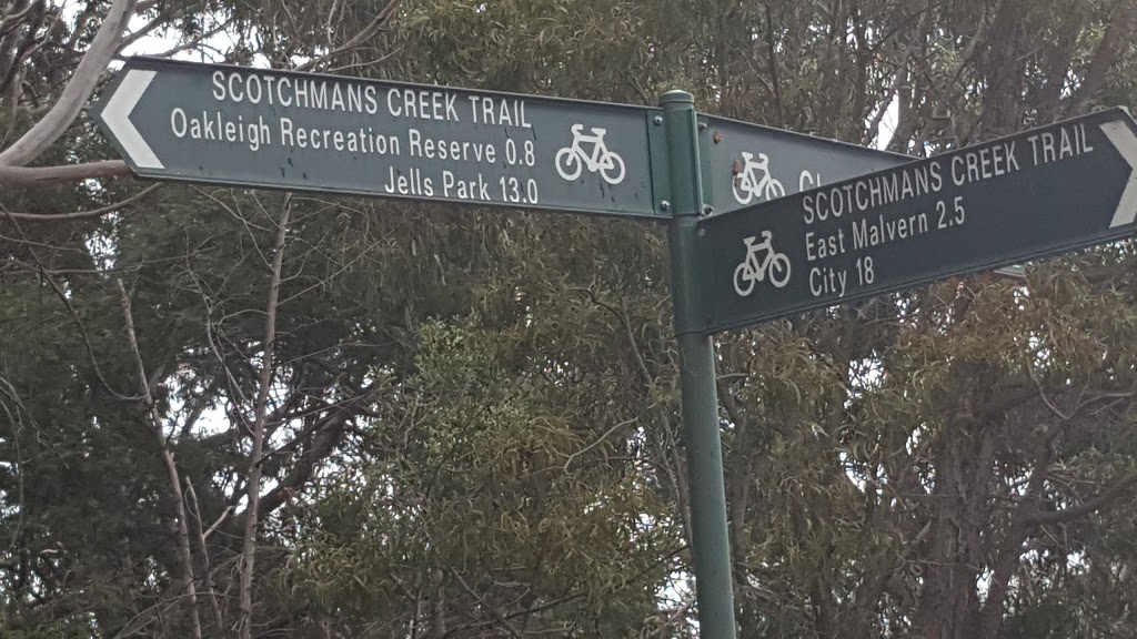 Scotchmans Creek Trail | park | Scotchmans Creek Trail, Oakleigh VIC 3166, Australia