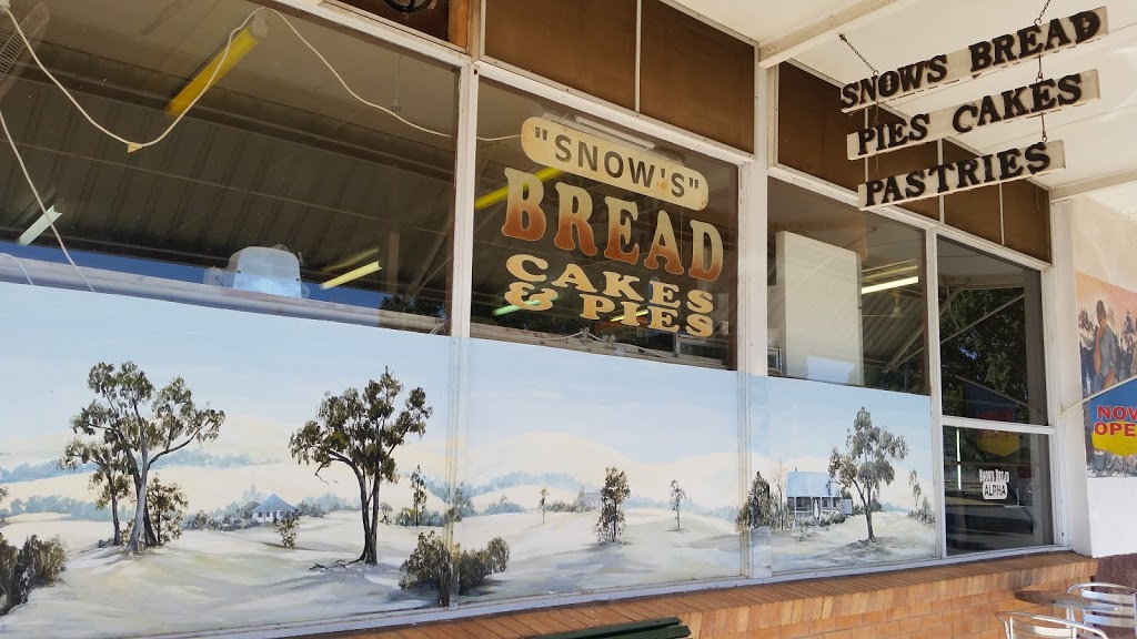 Snows Bread | bakery | 47 Shakespeare St, Alpha QLD 4724, Australia | 0749851334 OR +61 7 4985 1334