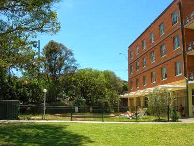 Greenwich Village Accommodation | lodging | 33 Greenwich Rd, Greenwich NSW 2065, Australia | 0294361881 OR +61 2 9436 1881