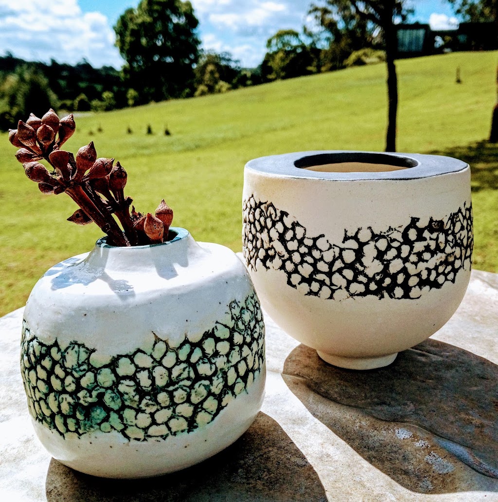 earthling studio | 1 McInnes Ct, Beechmont QLD 4211, Australia | Phone: 0423 782 855