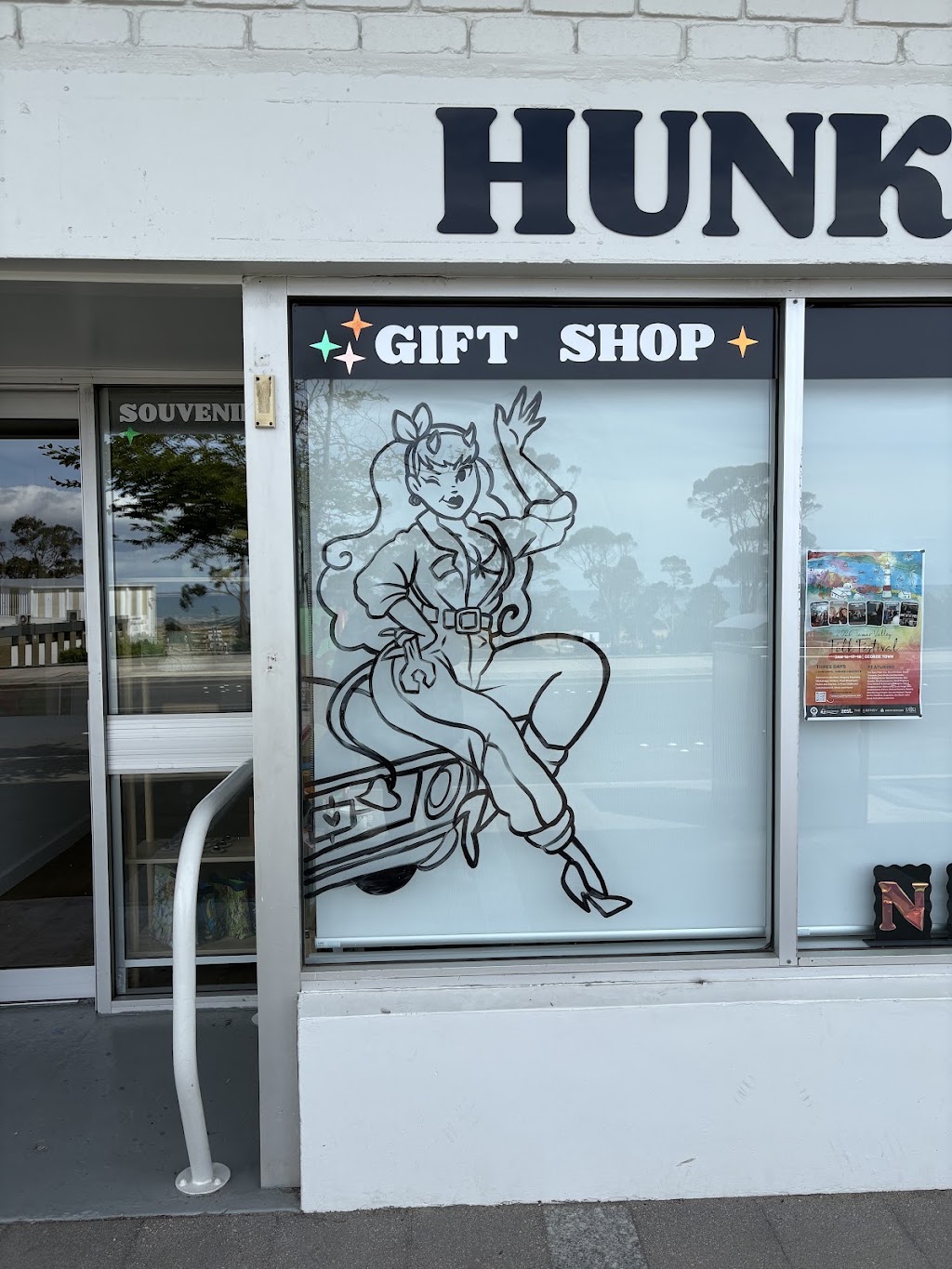 Hunky Dory Art Gallery | Unit 1/85-87 Main St, Bridport TAS 7262, Australia | Phone: 0494 556 919