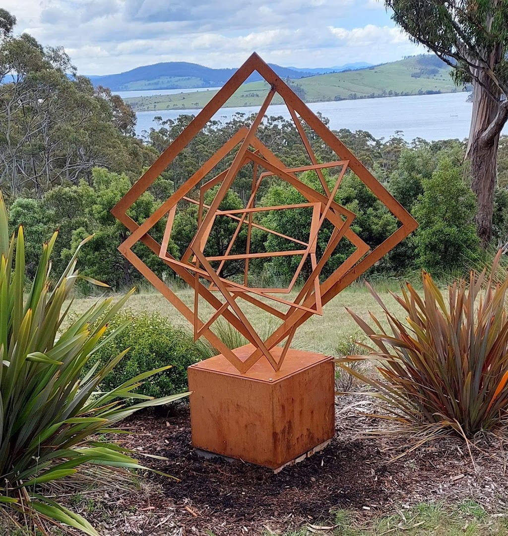 Petes Garden Sculptures | 1415 S Arm Rd, Sandford TAS 7020, Australia | Phone: 0418 951 252